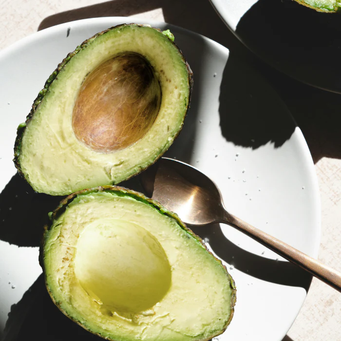 Avocadocreme mit rote Bete Canapé - Image 3