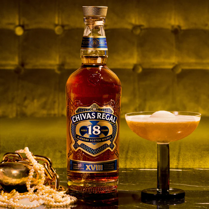Chivas Regal 18 Jahre - Image 2